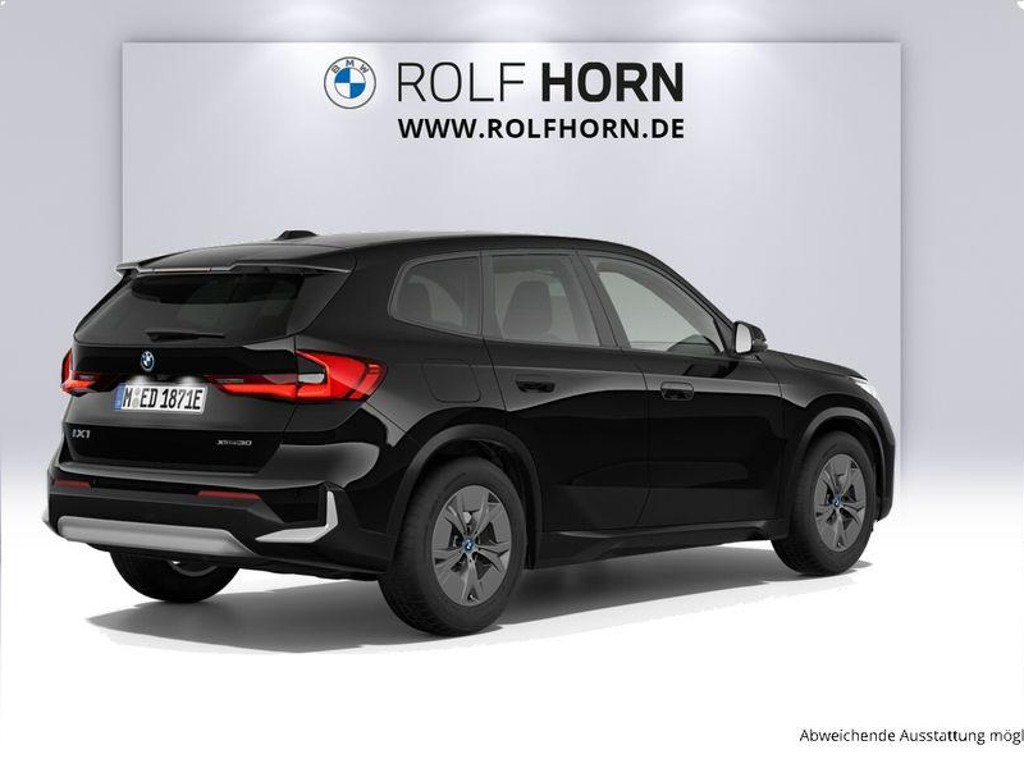 BMW iX1