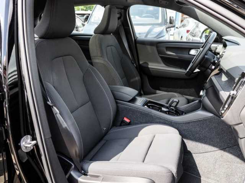 Volvo C40