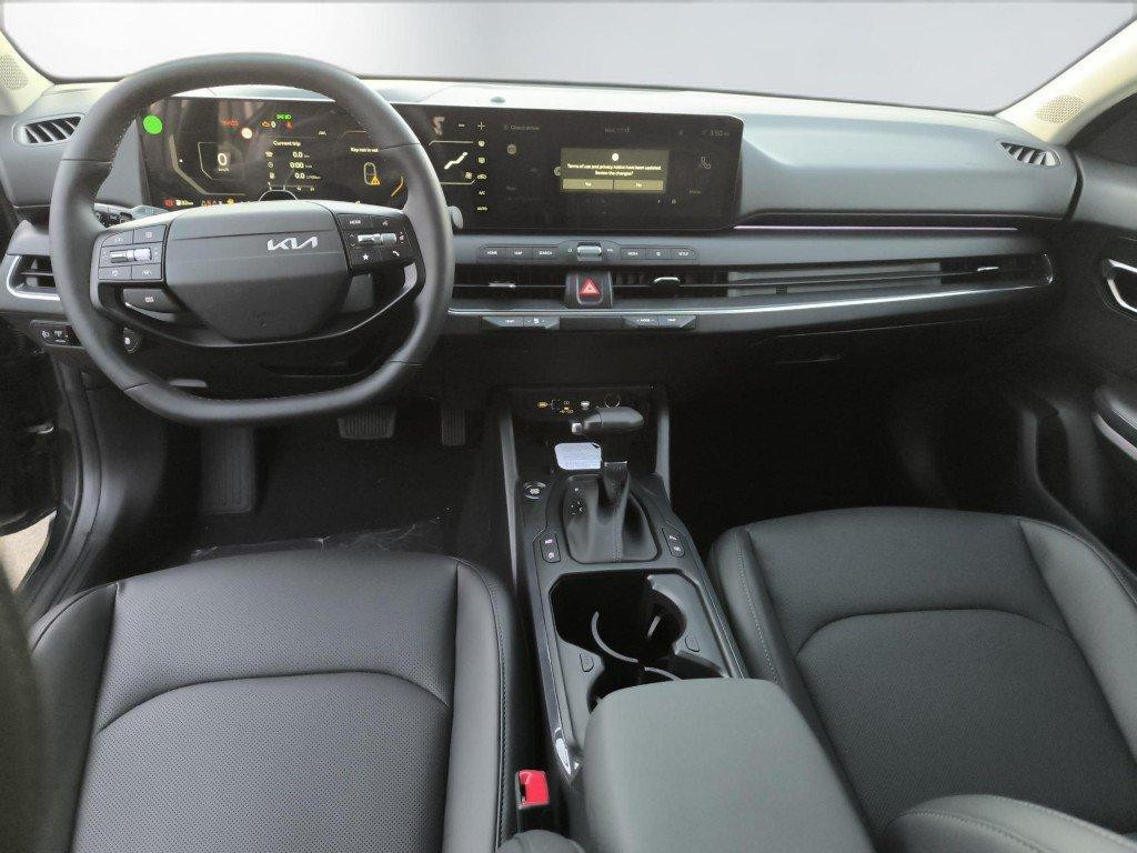 Kia K4