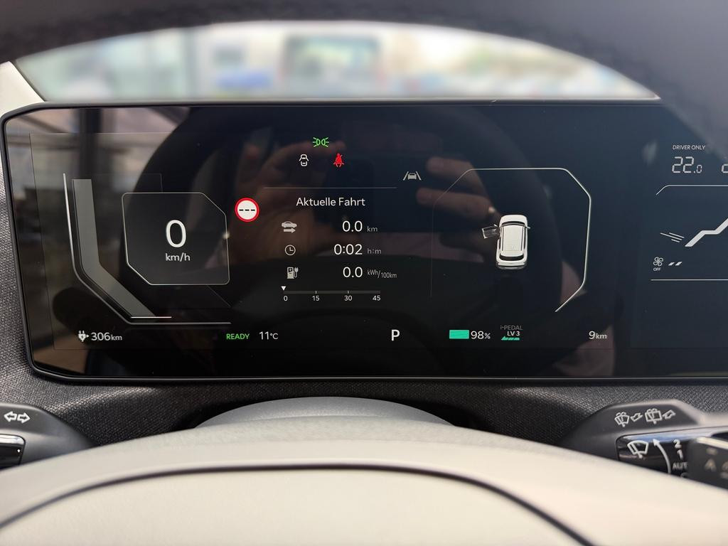 Kia EV2
