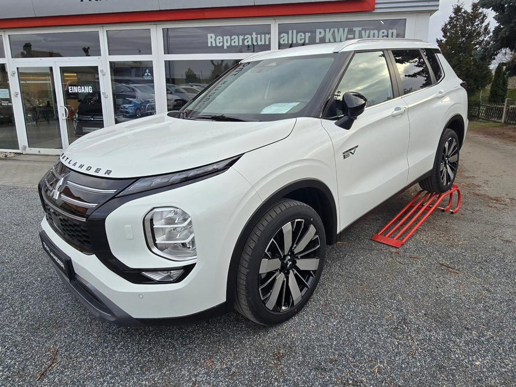 Mitsubishi Outlander 4WD