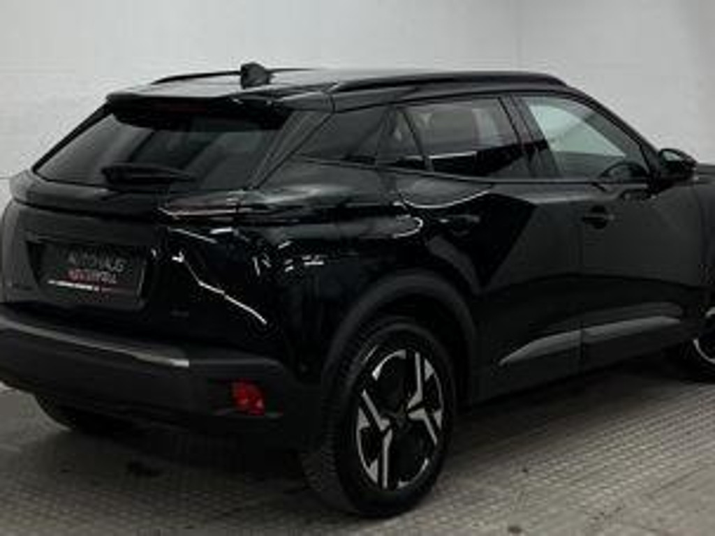 Peugeot e-2008