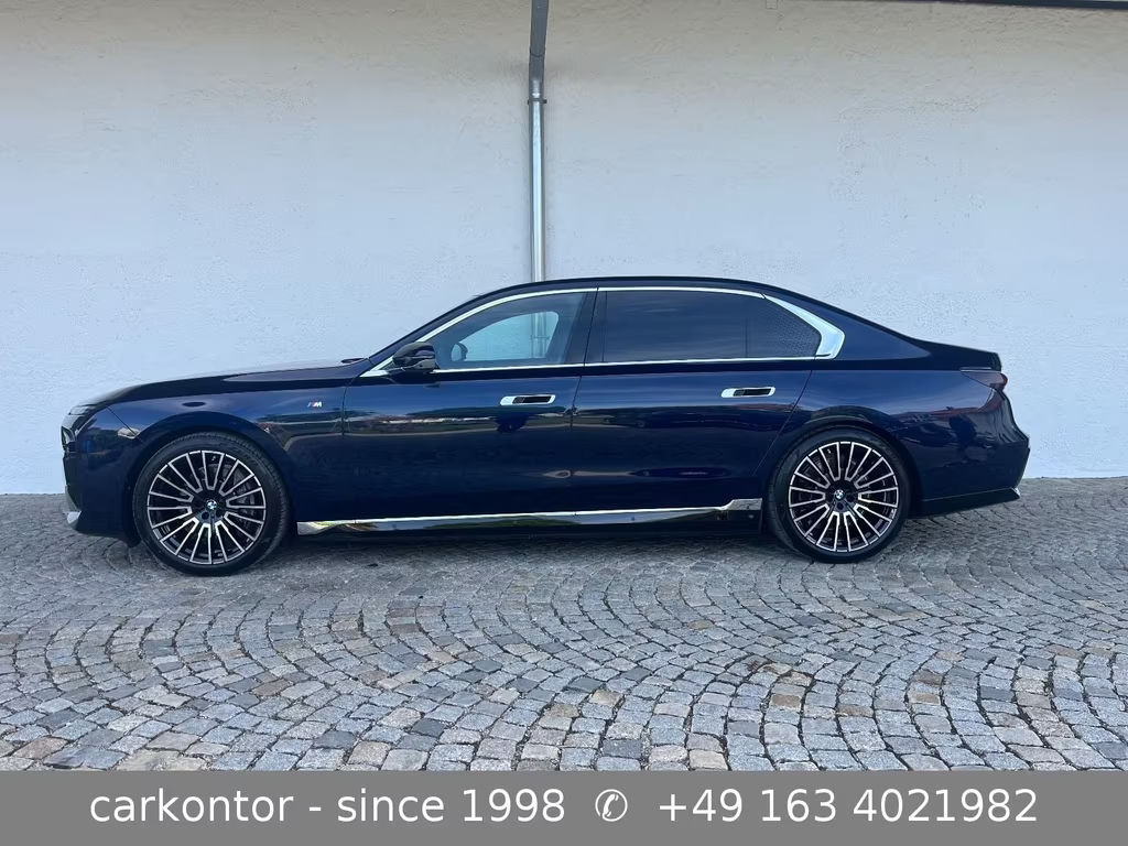 BMW i7 M-Sport xDrive Sedan