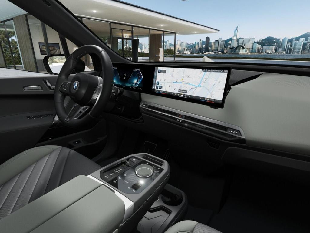 BMW iX