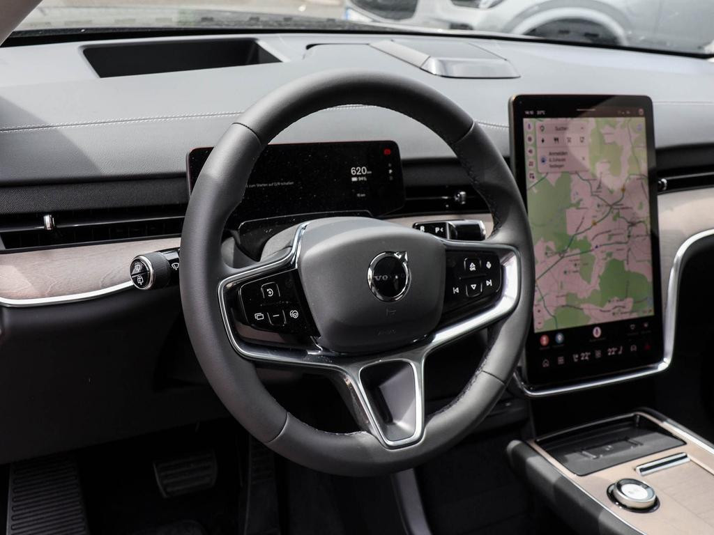 Volvo EX90