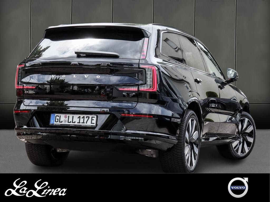 Volvo EX90