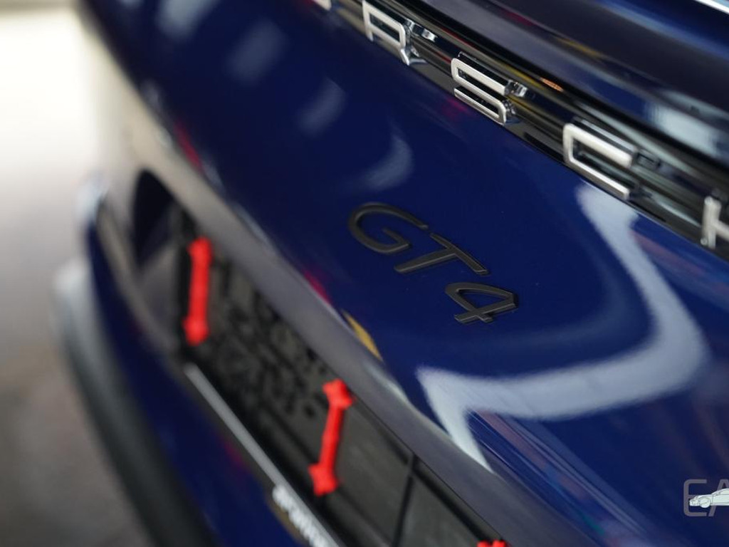 Porsche Cayman