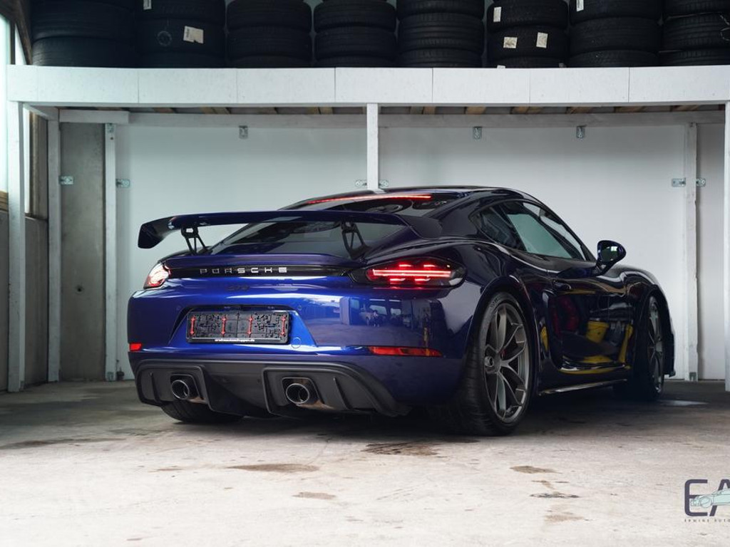 Porsche Cayman