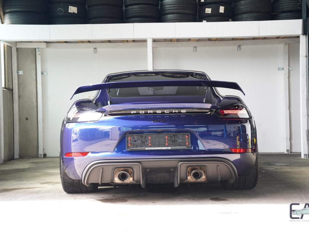Porsche Cayman
