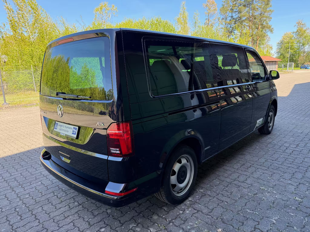 Volkswagen Caravelle