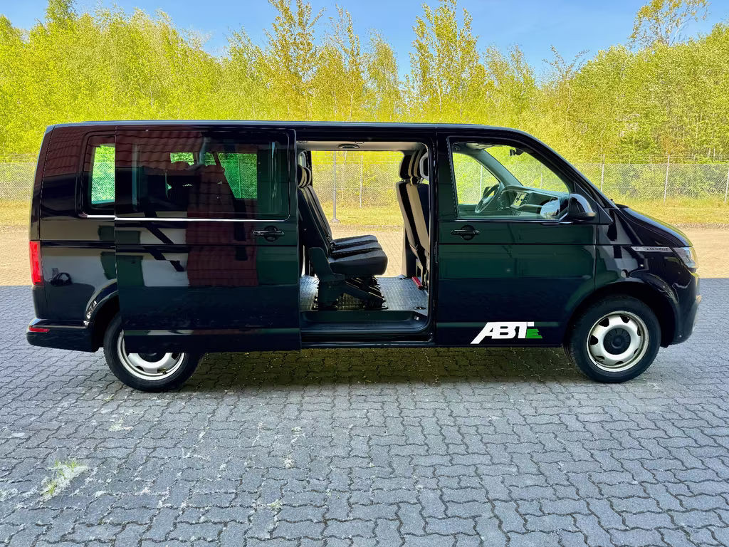 Volkswagen Caravelle