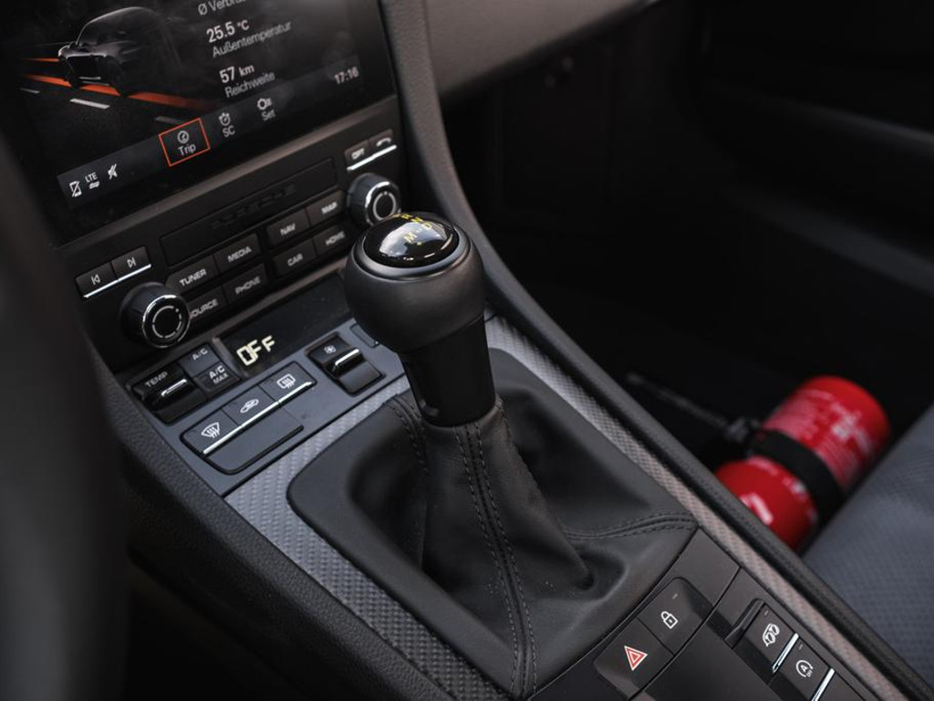Porsche Cayman