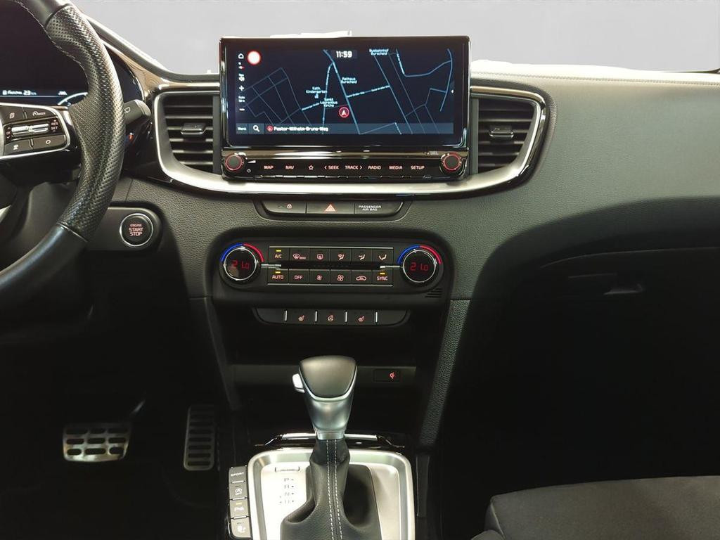 Kia ProCeed