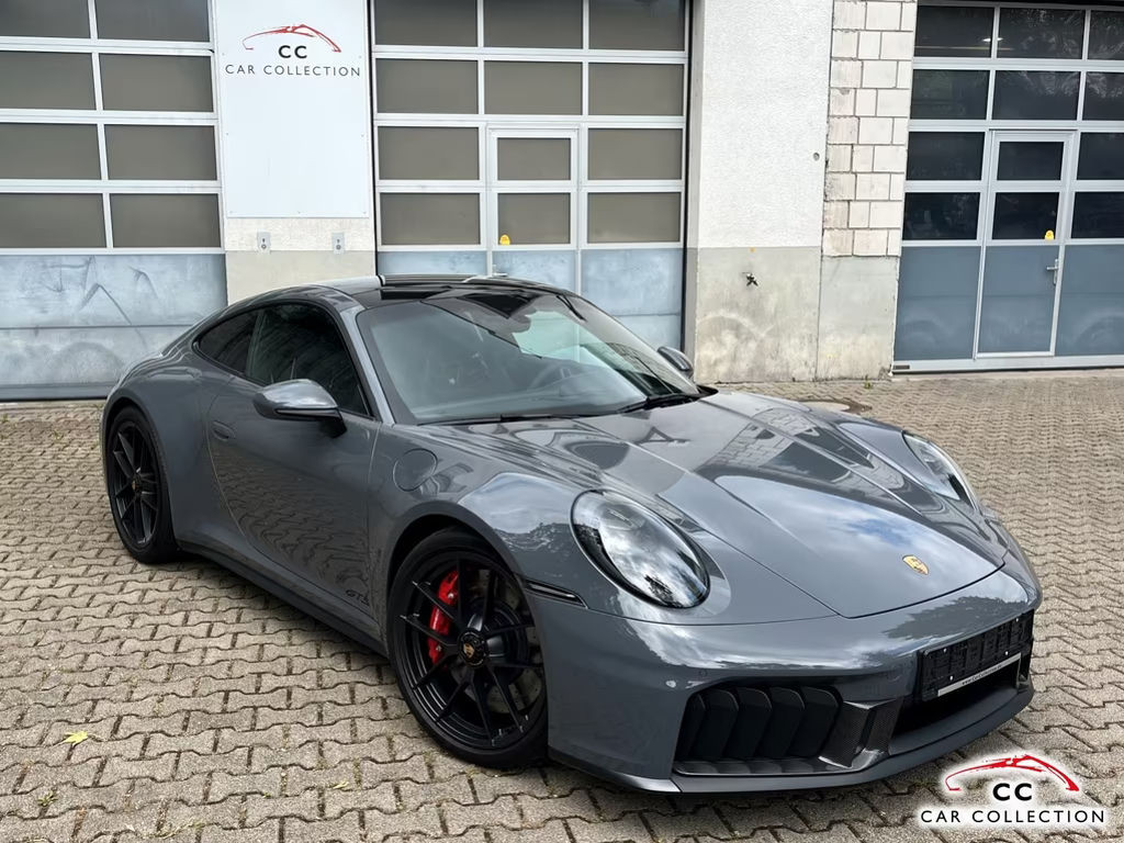 Porsche 911 GTS 992 Carrera