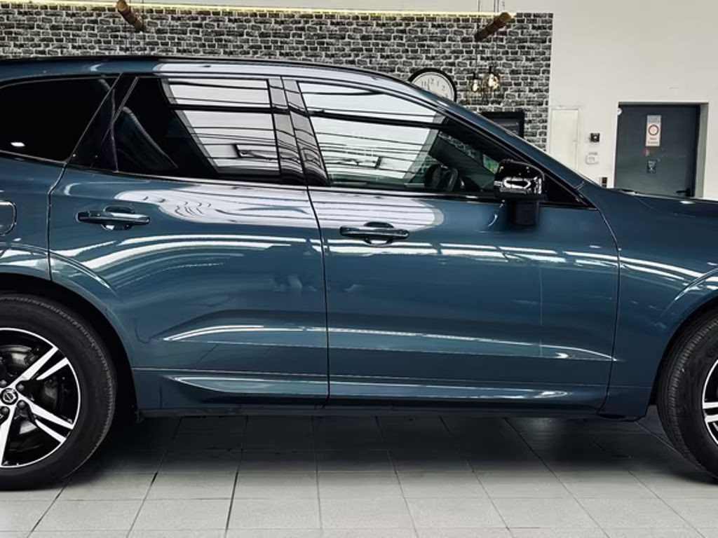 Volvo XC60 AWD R-Design