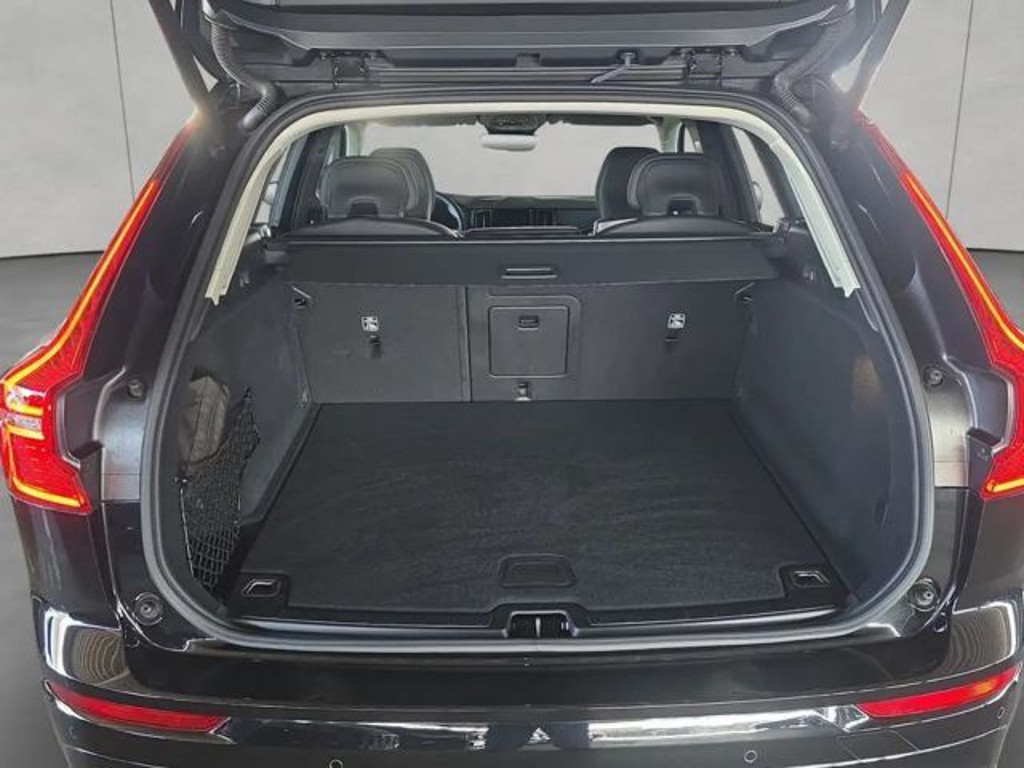 Volvo XC60 AWD Core
