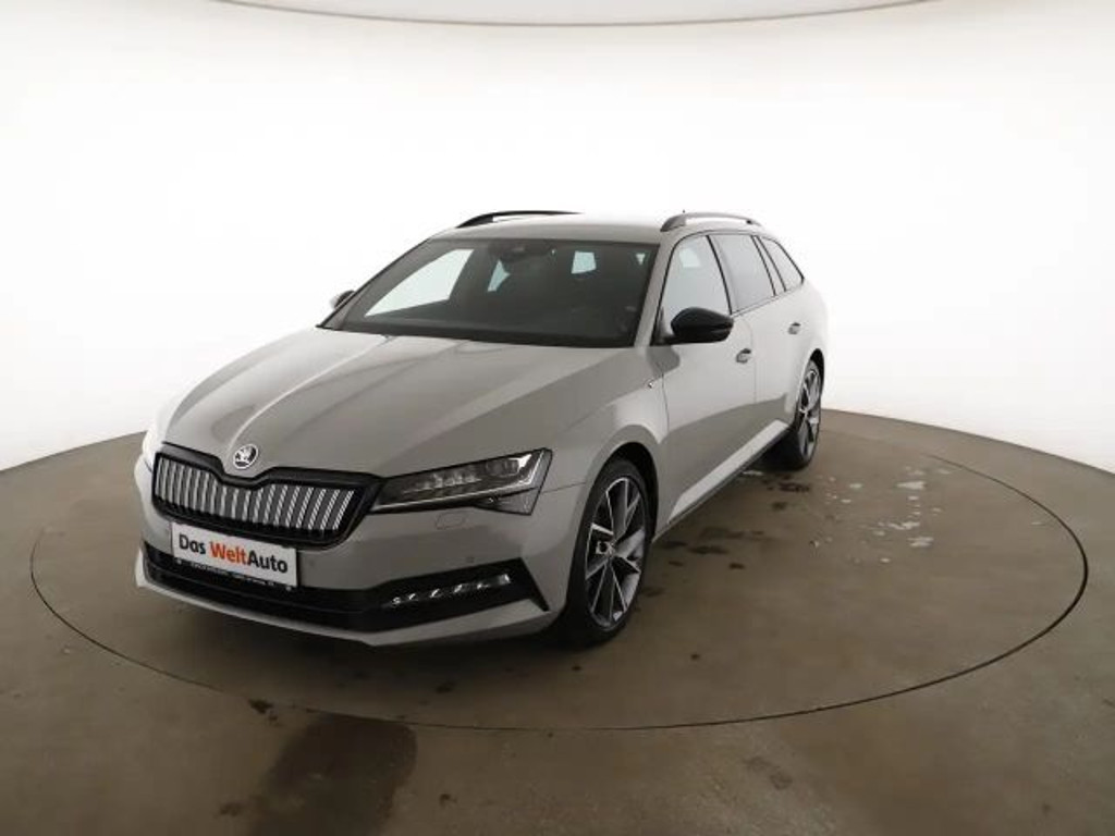 Skoda Superb Sportline iV