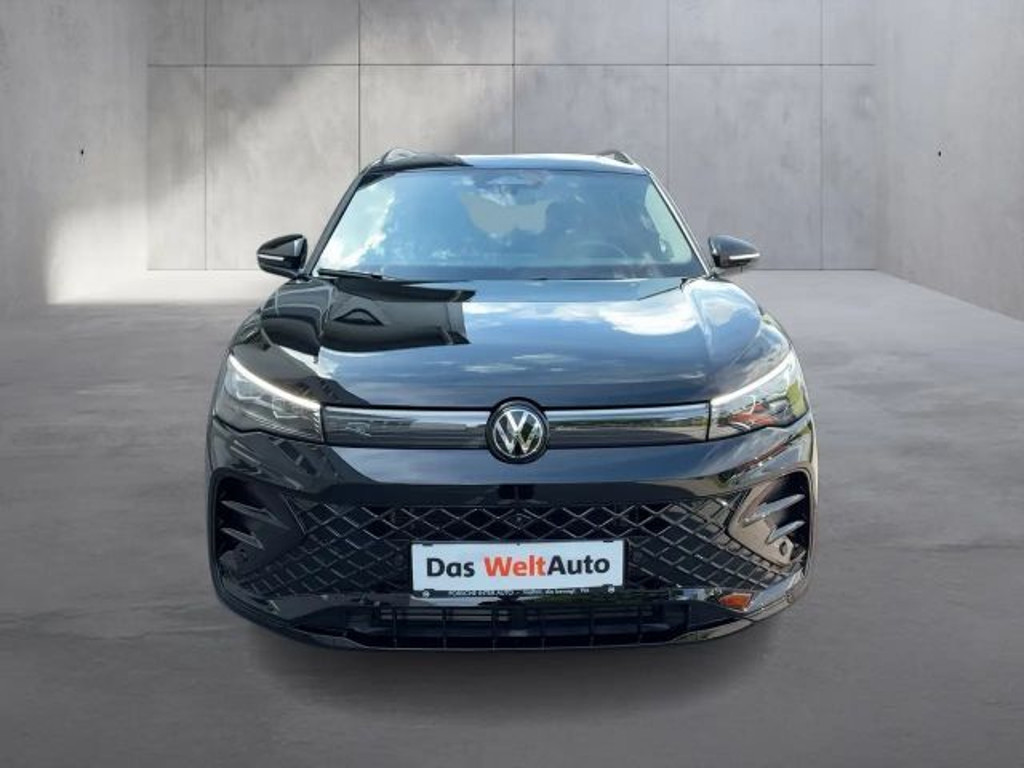 Volkswagen Tiguan 4Motion DSG Sport