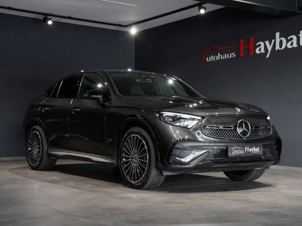 Mercedes-Benz GLC-Klasse GLC 300 4MATIC AMG Line Coupé GLC 300 d