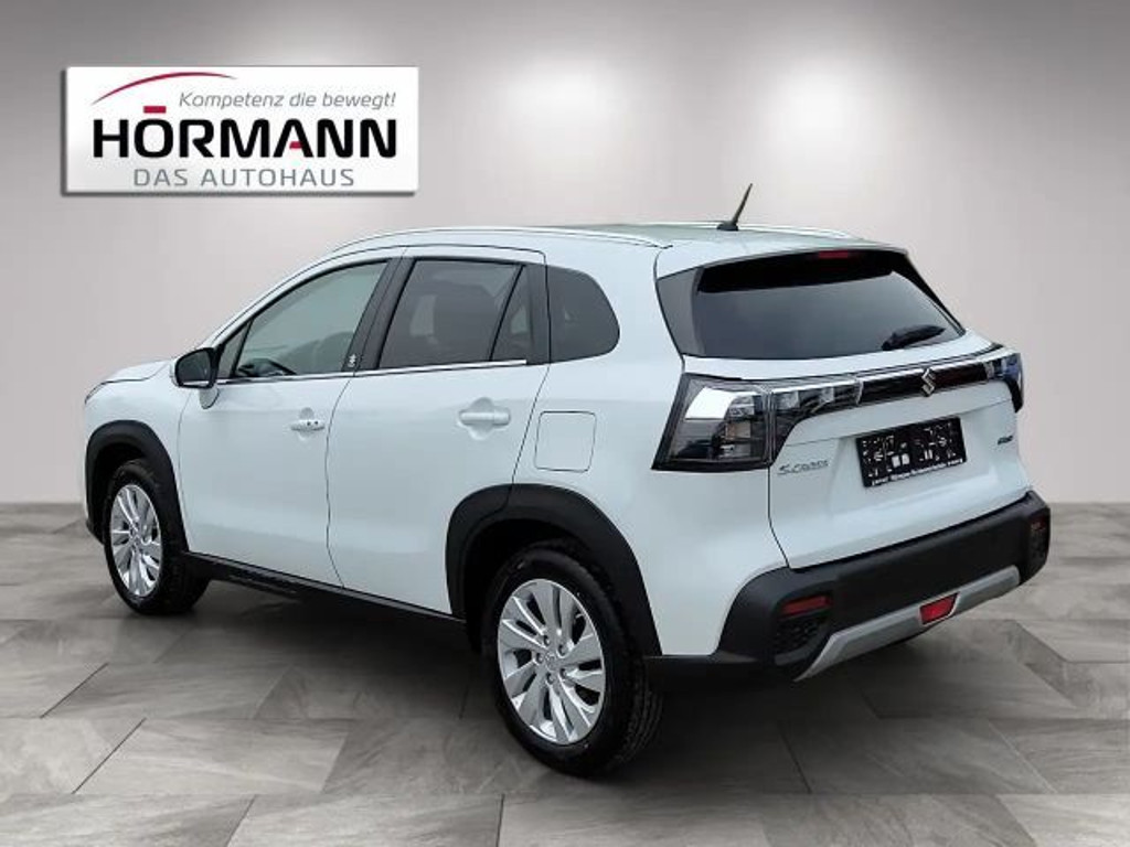 Suzuki S-Cross