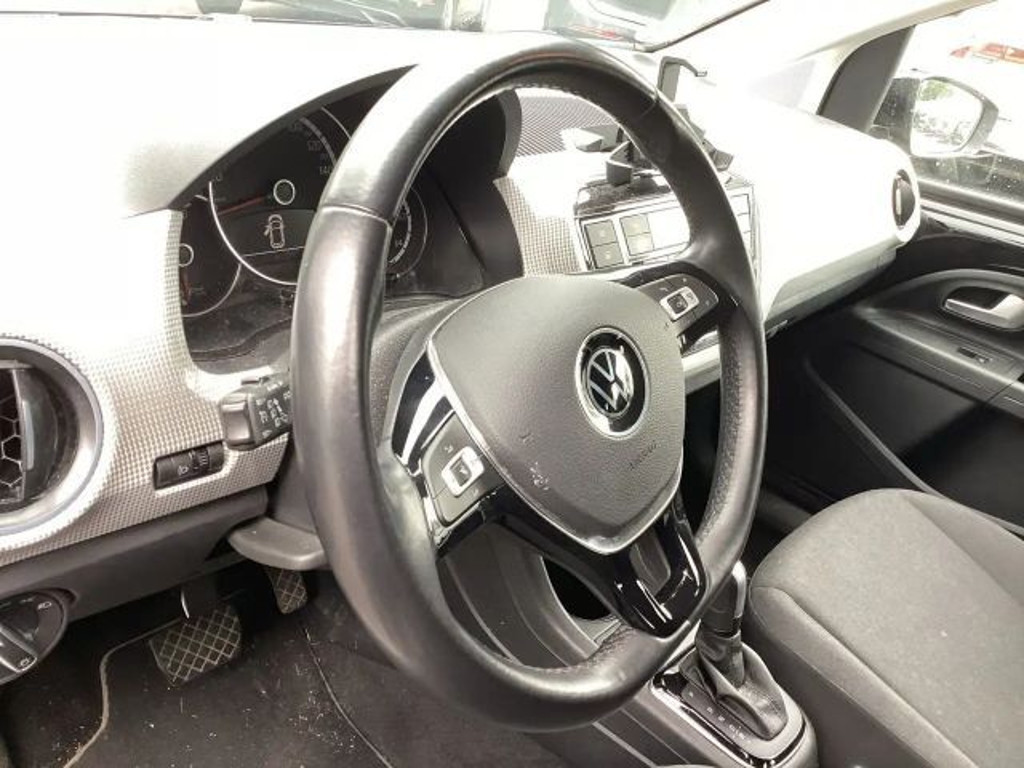 Volkswagen e-up!