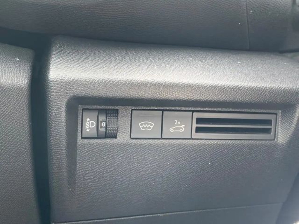 Citroën C4 X
