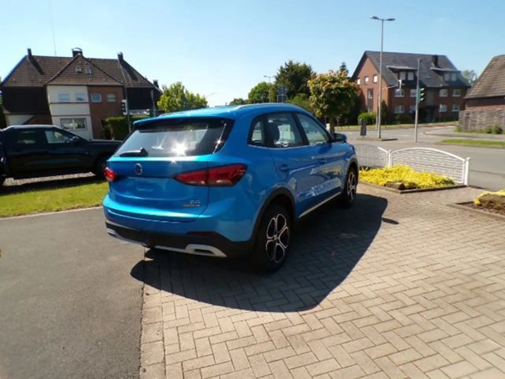 MG ZS