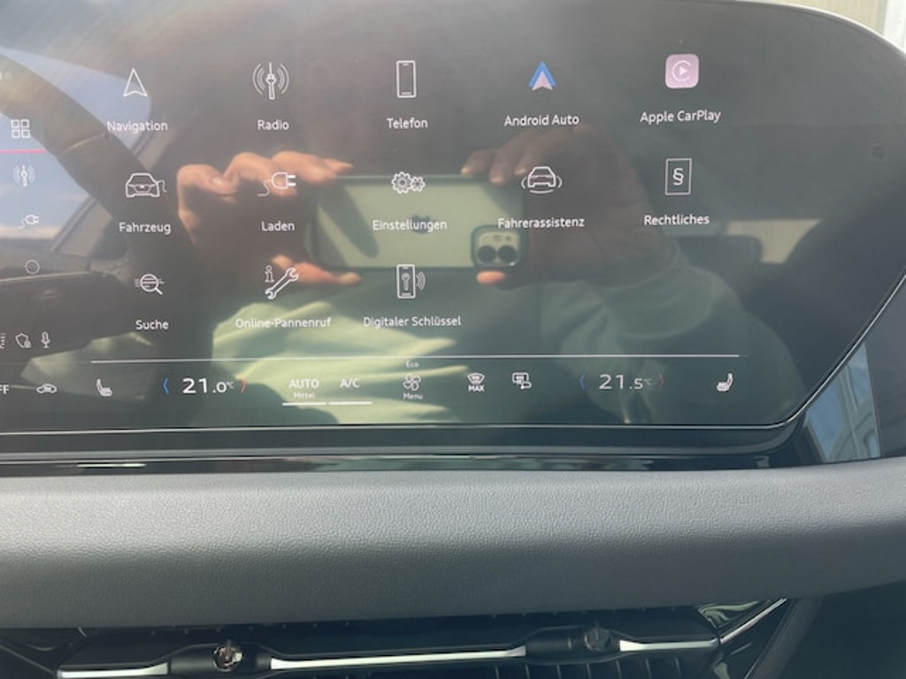 Audi A6 e-tron