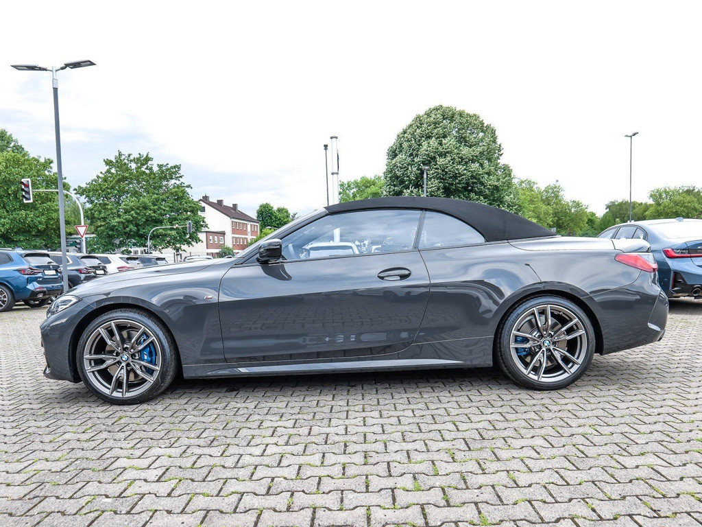 BMW M440
