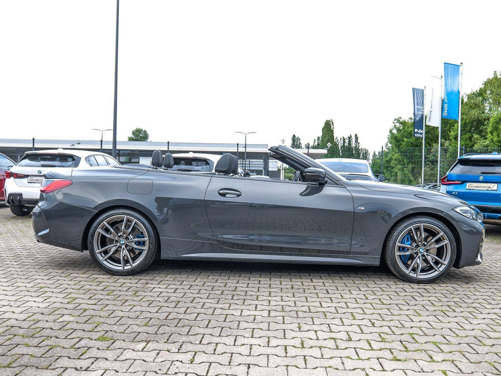 BMW M440
