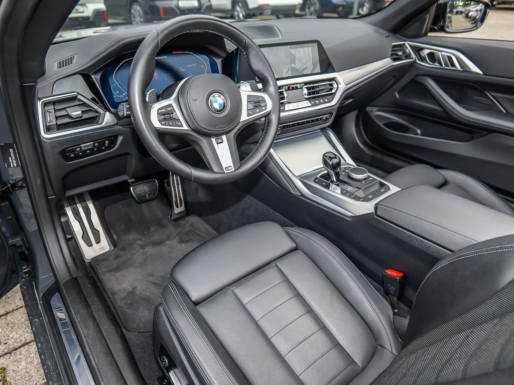 BMW M440
