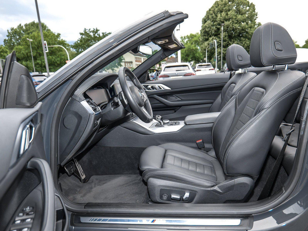 BMW M440