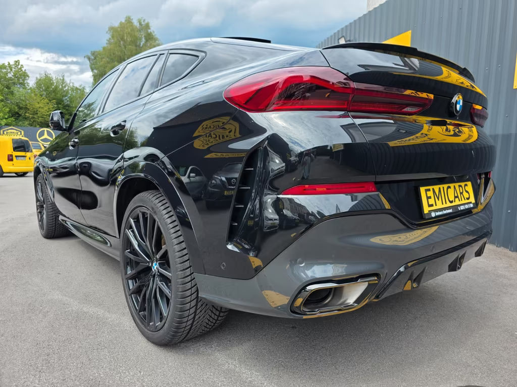 BMW X6