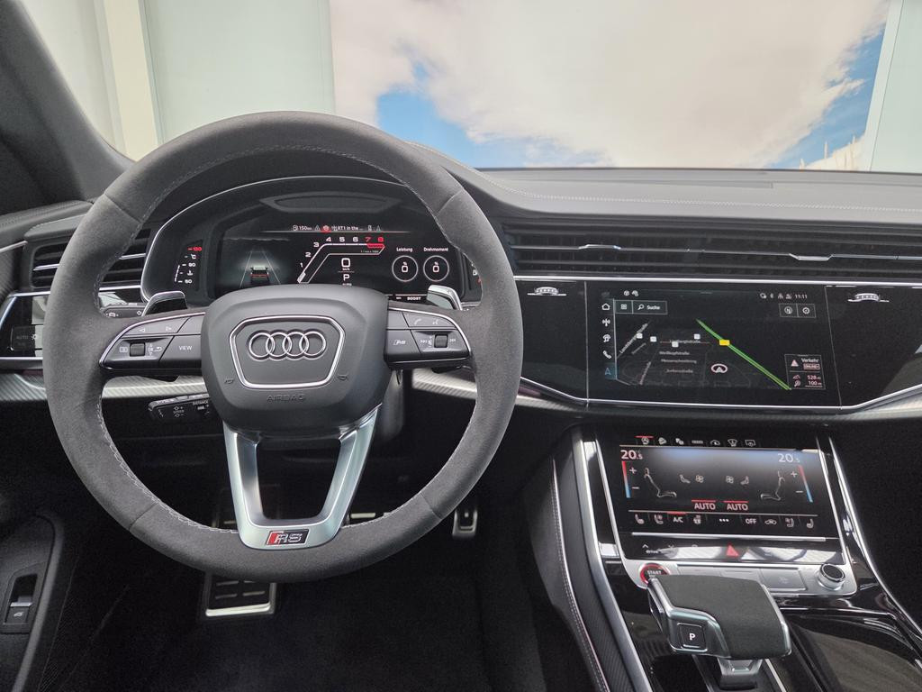 Audi RS Q8