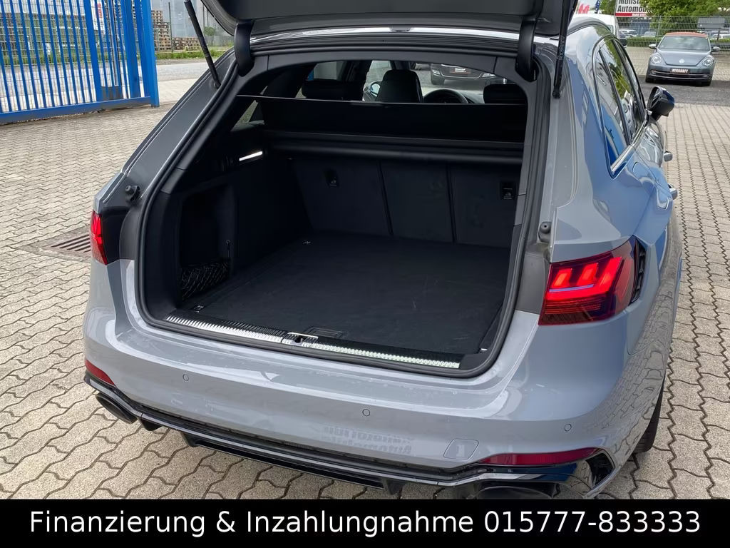 Audi RS4