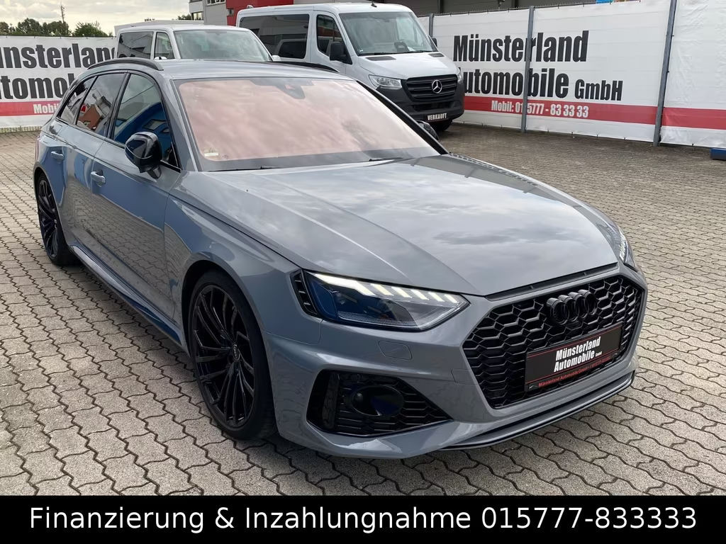 Audi RS4