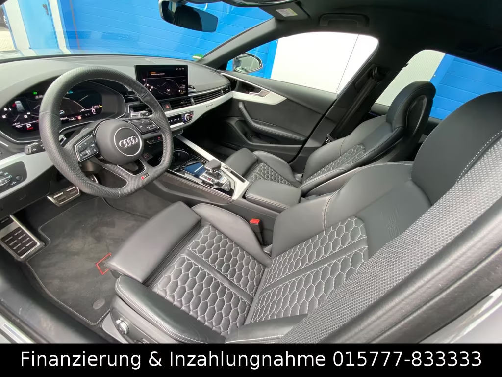 Audi RS4