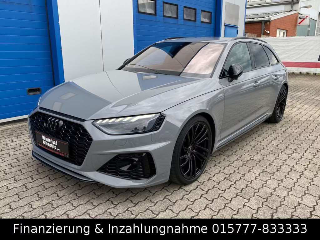 Audi RS4