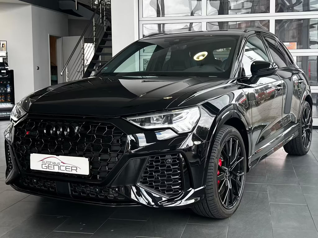 Audi RS Q3 Quattro