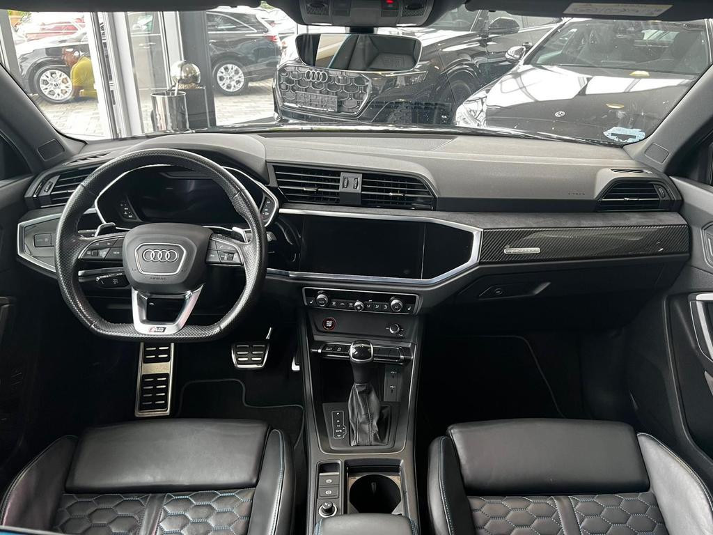 Audi RS Q3
