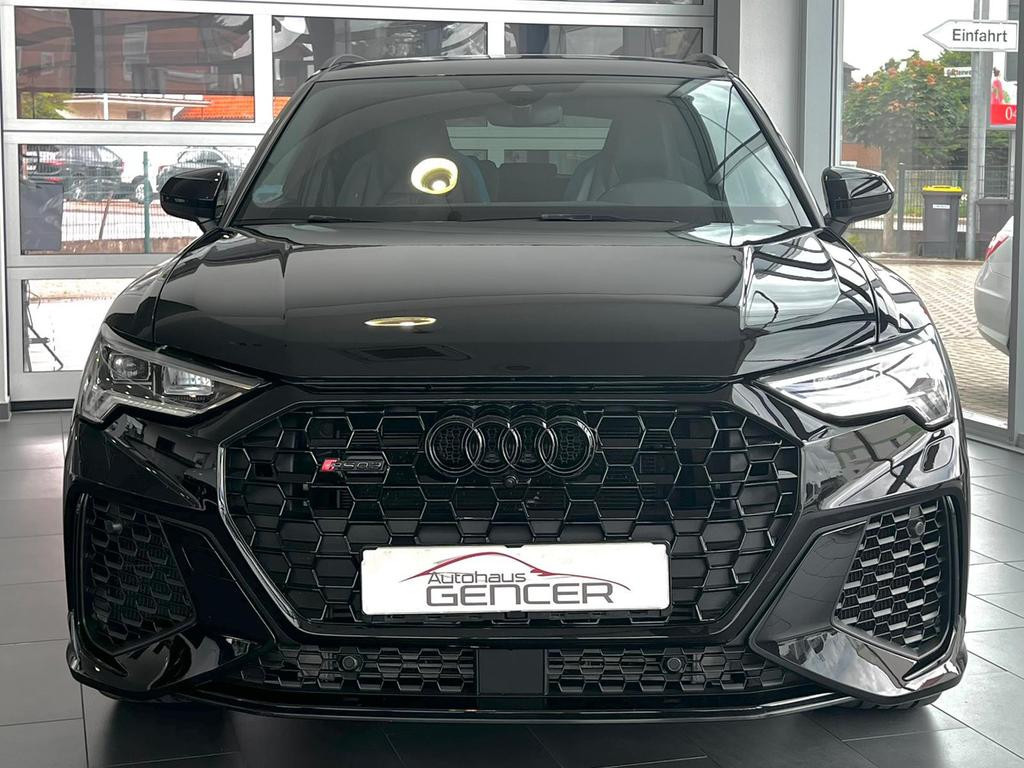 Audi RS Q3