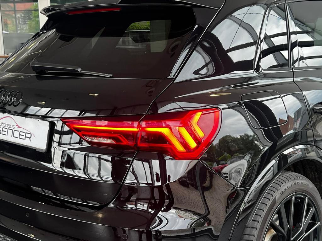 Audi RS Q3