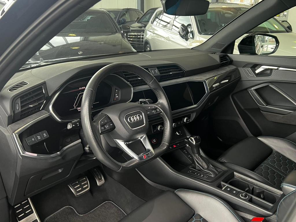 Audi RS Q3