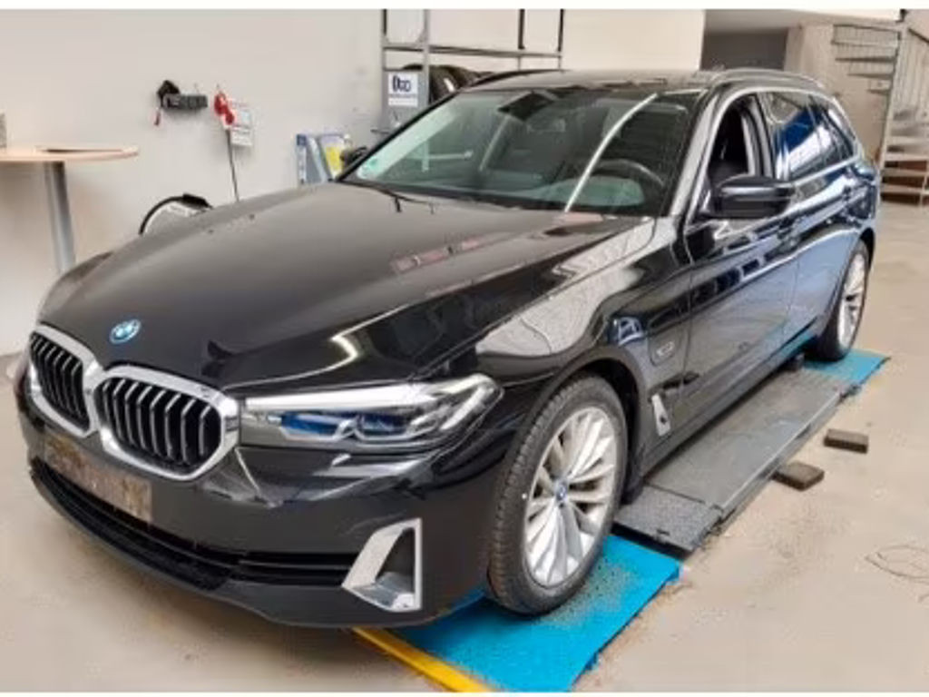 BMW 5 Serie 530 Luxury Line 530e