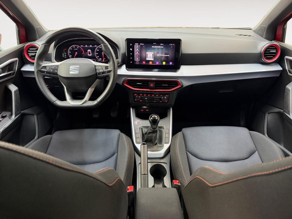 Seat Arona
