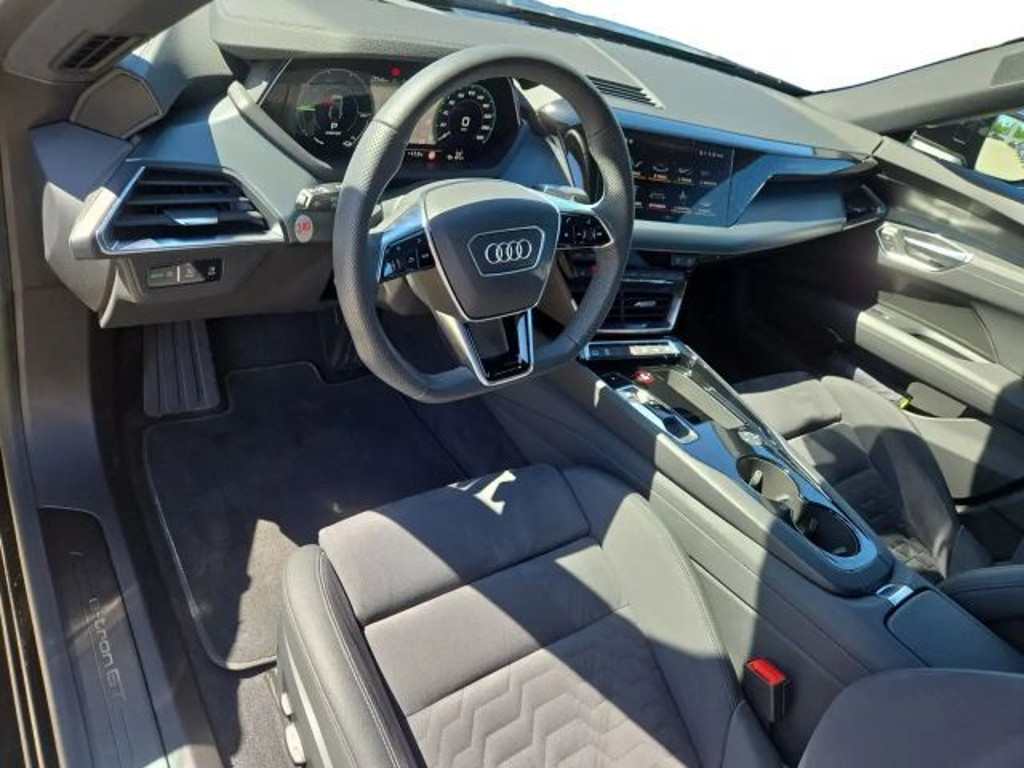 Audi e-tron GT