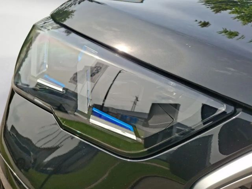 BMW iX2