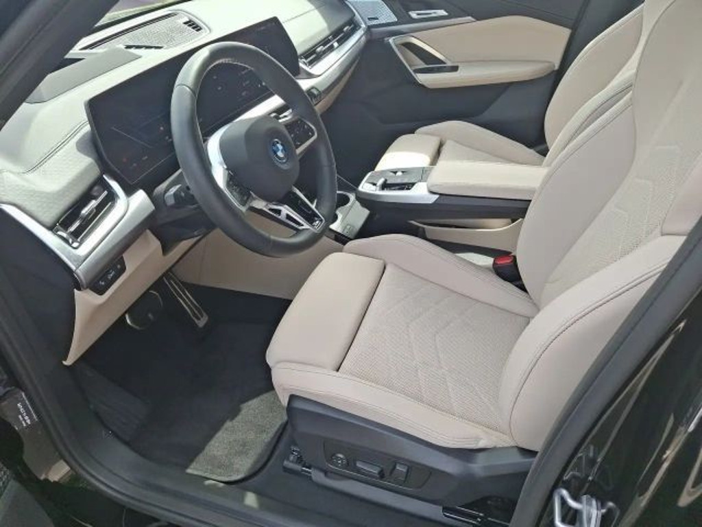 BMW iX2