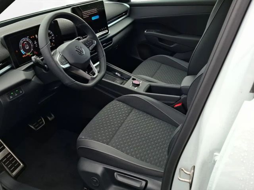 Volkswagen T-Roc DSG R-Line IQ.Drive