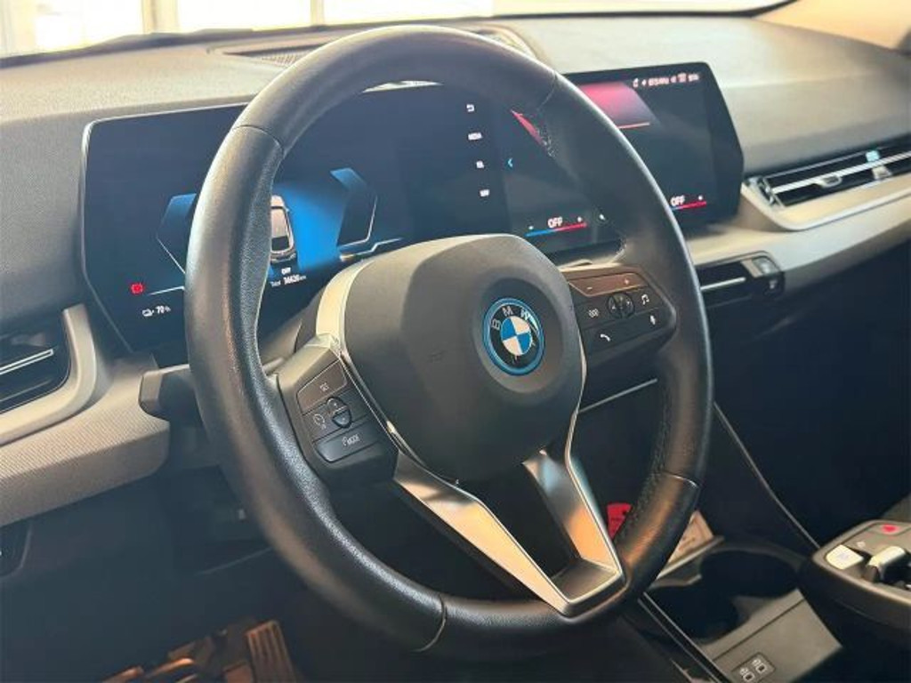BMW iX2